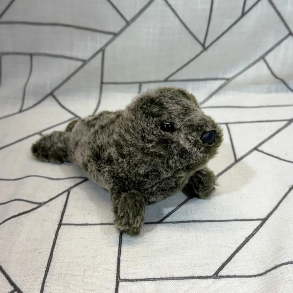 Douglas Plush Seal Pup 8.5